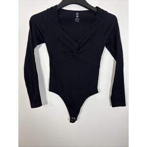 Aura Ribbed Knit Bodysuit Size M/L Black Twist Front V Neck Long Sleeve Layering